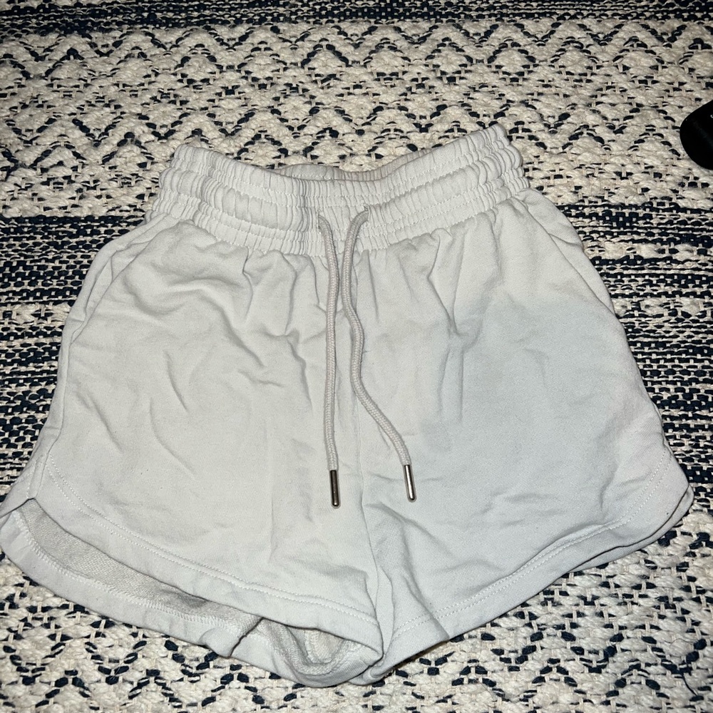 H&M high waisted shorts
